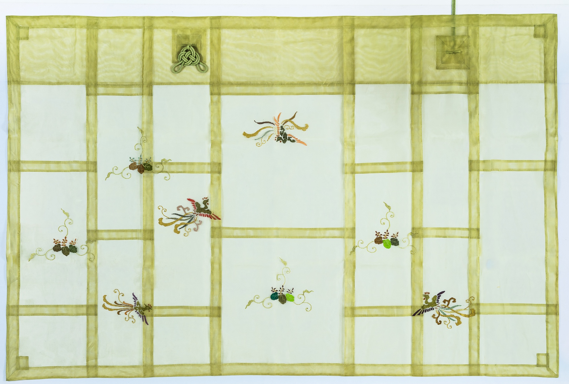 (梅金オリジナル)萌黄色綟子紗ボカシ桐鳳凰縫付御七条袈裟、坐具
